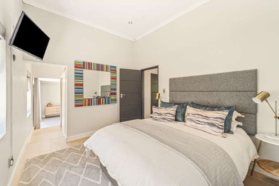 4 Bedroom Property for Sale in Tamboerskloof Western Cape